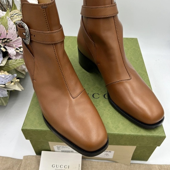 Men’s Gucci calf skin Jakarta buckle boots size 9, made in Italy - Picture 3 of 10